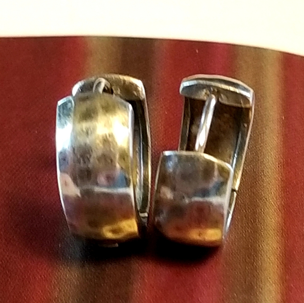 Rare Silpada Sterling Silver Hoop Earrings - Picture 3 of 10
